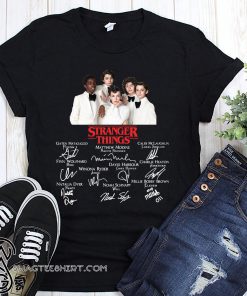 Stranger things season 3 characters signatures shirt