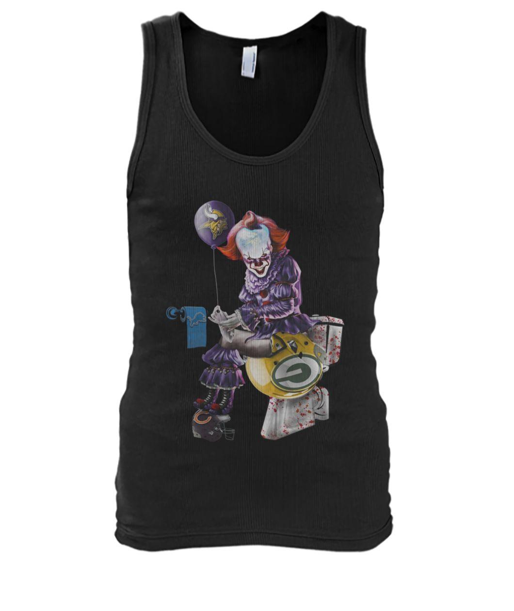 It pennywise minnesota vikings sitting on green bay packers tank top