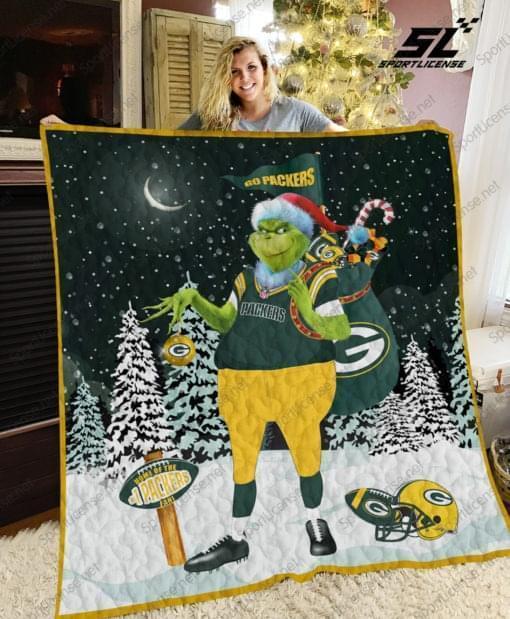The grinch santa claus green bay packers christmas blanket 1 - Copy (2)