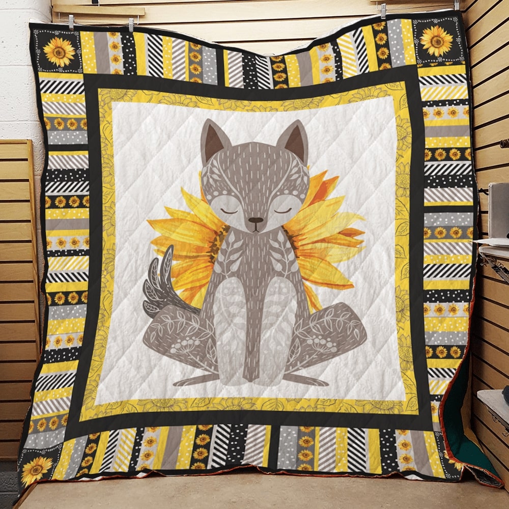 The wolf sunflower quilt 1