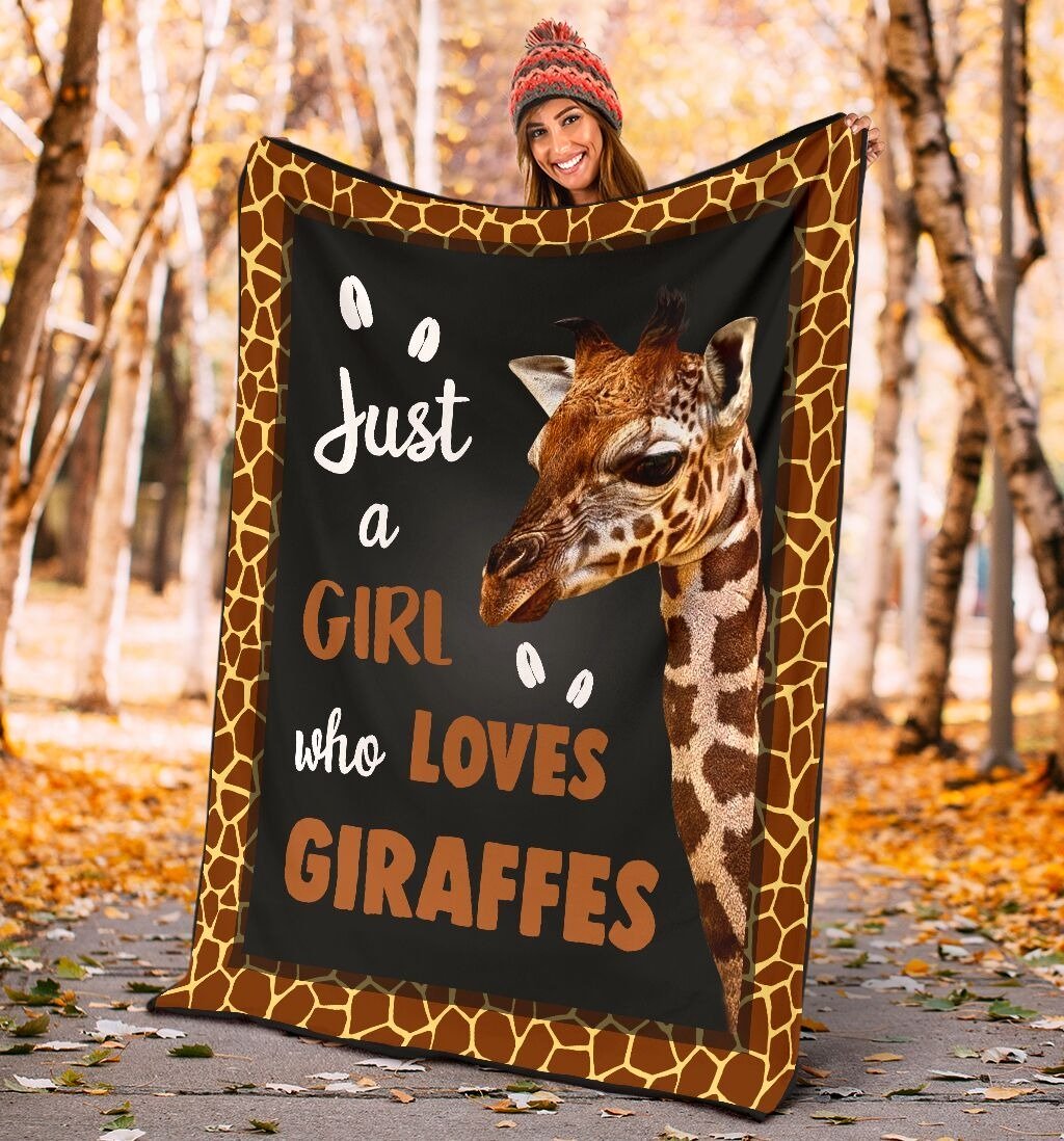 Just a girl who loves giraffes full printing blanket 2