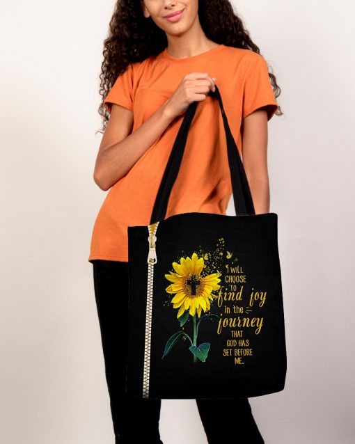 i will choose to find joy in the journey that God has set before me tote bag 5