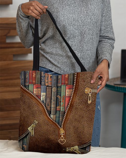 love reading leather pattern all over printed tote bag 5