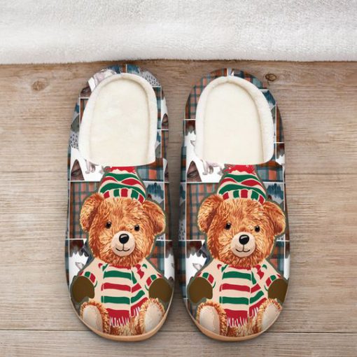 the bear with santa hat all over printed slippers 2