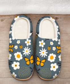 the butterfly with daisy flower all over printed slippers 2