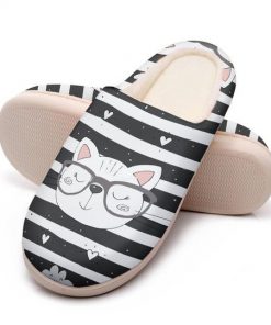 the cat with glasses all over printed slippers 5