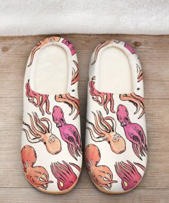the octopus pink all over printed slippers 2