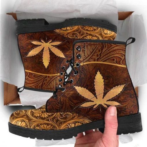 vintage weed leaf all over printed winter boots 5
