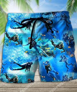 scuba diving all over printed hawaiian shorts 2(1)