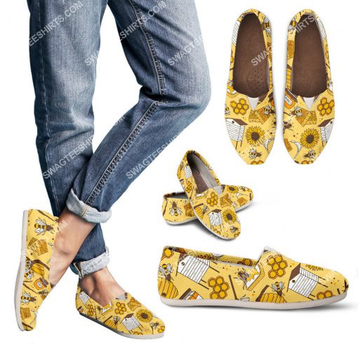 bee lover all over printed toms shoes 3(1) - Copy