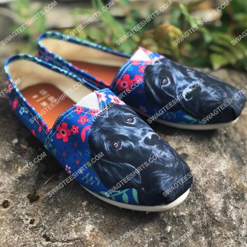 black labrador and flower all over printed toms shoes 2(1) - Copy