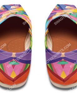 colorful pencils all over printed toms shoes 4(1)