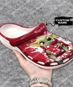 custom baby yoda hold boston red sox all over printed crocs 3(1)