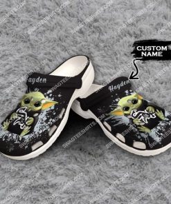 custom baby yoda hold chicago white sox all over printed crocs 2(1)