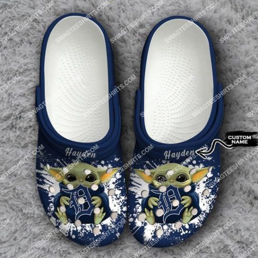 custom baby yoda hold detroit tigers all over printed crocs 1 - Copy(1)