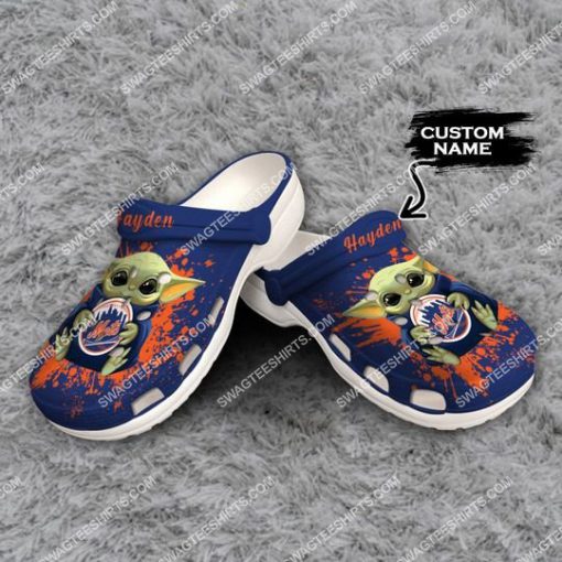 custom baby yoda hold new york mets all over printed crocs 2(1)