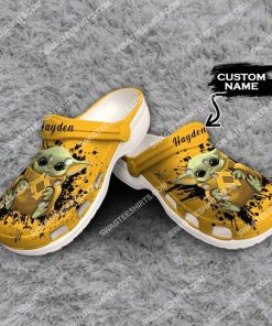 custom baby yoda hold pittsburgh pirates all over printed crocs 2(1)