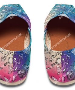 rainbow science all over printed toms shoes 3(1)