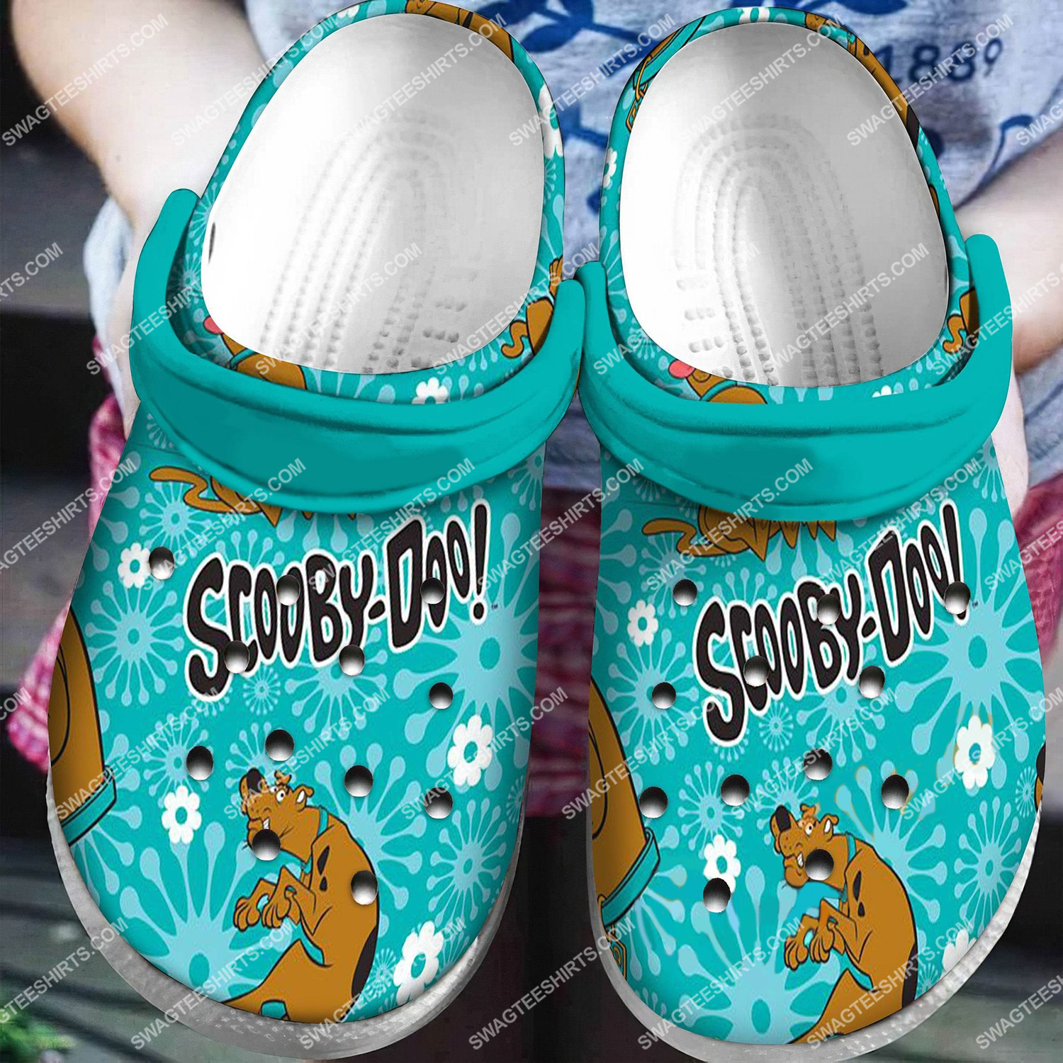 scooby-doo all over printed crocs 5(1)