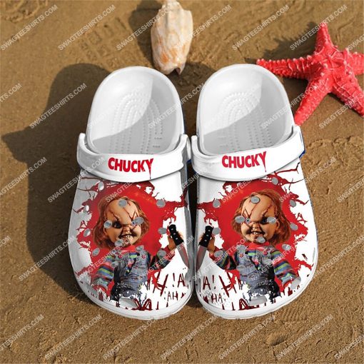 the child's play chucky all over printed crocs 1(1)