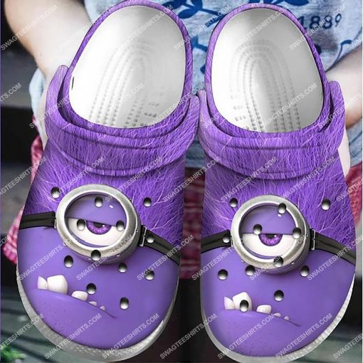 the evil minions all over printed crocs 2(1)
