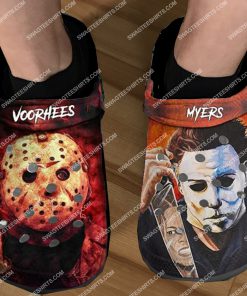 the horror movies all over printed crocs 5(1)