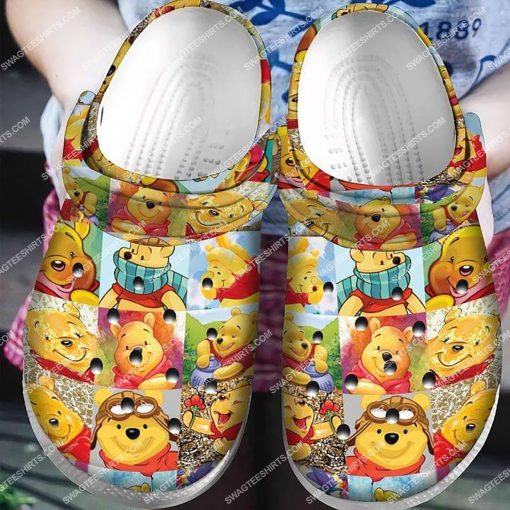 the winnie-the-pooh bear all over printed crocs 1(1)