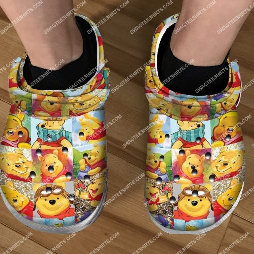 the winnie-the-pooh bear all over printed crocs 5(1)