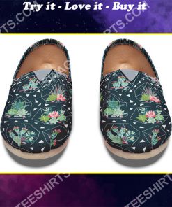 vintage cactus all over printed toms shoes