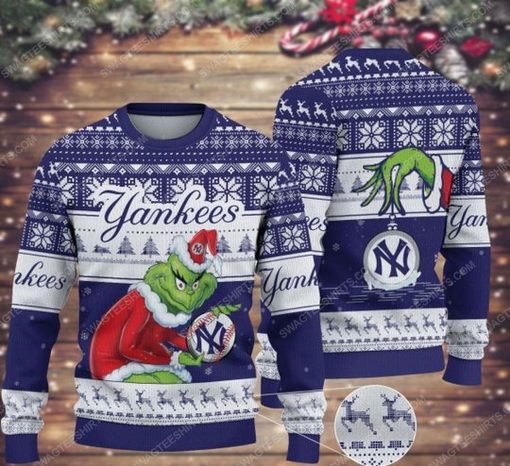 The grinch hug new york yankees ugly christmas sweater