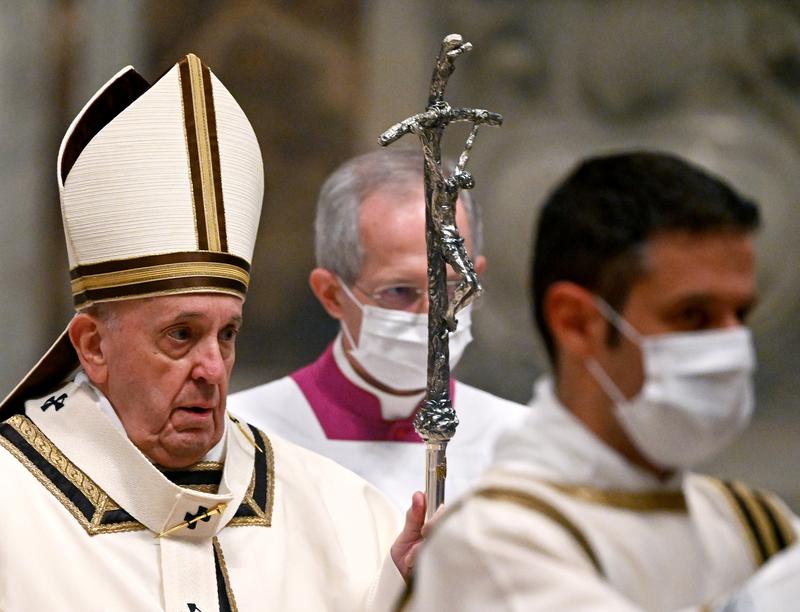 Pope celebrates Christmas Mass amid Covid-19