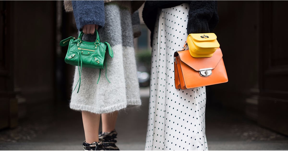 Layering handbags when carrying under the arm stirs up the new fashion season