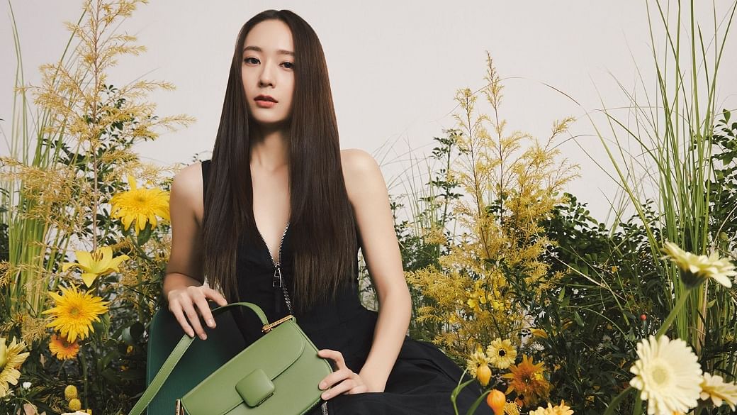 Casual chic mixed with preppy – Krystal Jung's style secret